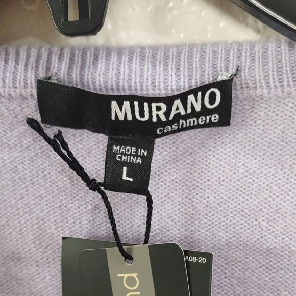MURANO CASHMERE Men's Lavender V-Neck Sweater - Picture 5 of 17